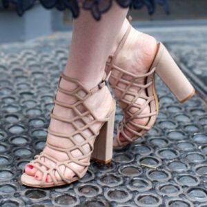 Schutz Jaden caged sandals block heel leather adjustable nude cream color sz 9B